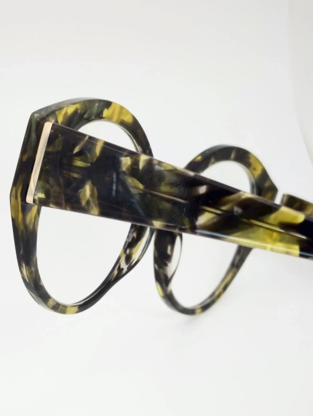 Dara. Round Tortoiseshell Fashion Eyeglasses - Yellow Brown